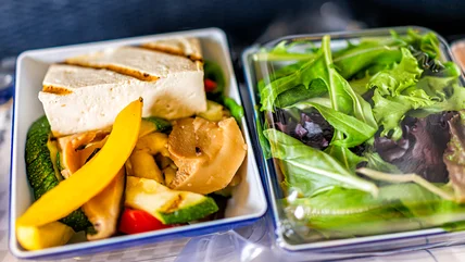 Why This Airline Is The Obvious Best Choice For Vegetarians And Vegans