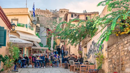 Tại sao du khách không nên ăn ở Plaka, một địa điểm đáng kinh ngạc ở Athens