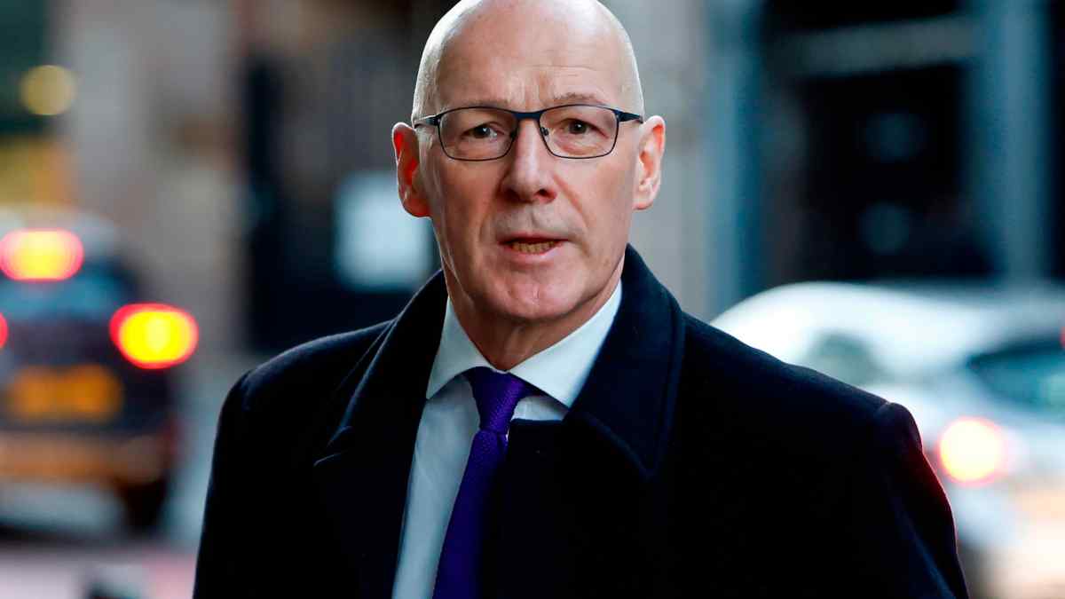 SNP grandee John Swinney xuất hiện như người dẫn đầu thay thế Humza Yousaf