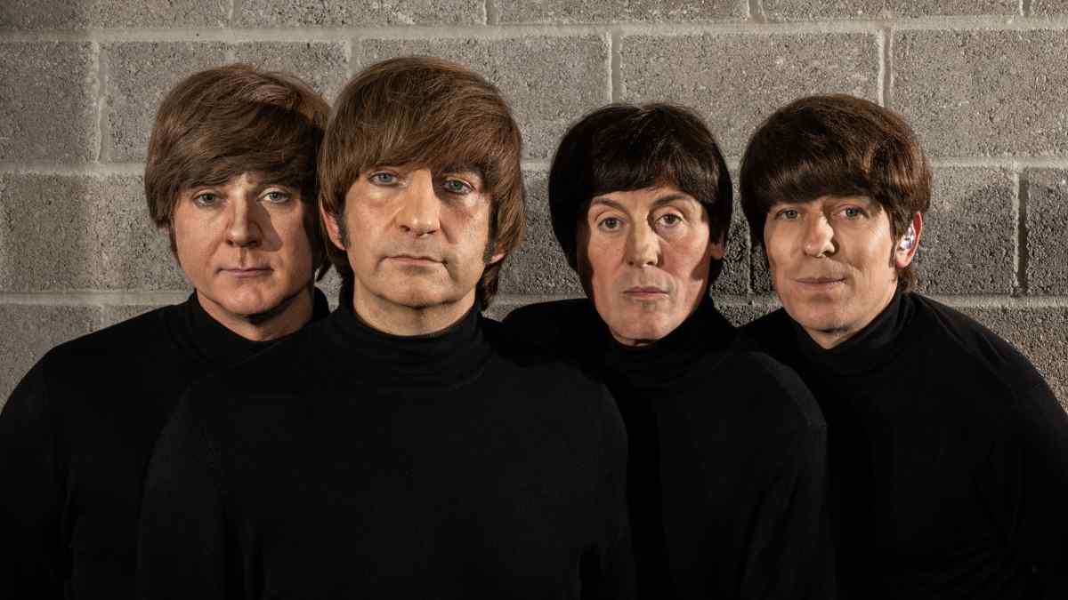 Trong vai diễn và trong tour với The Bootleg Beatles