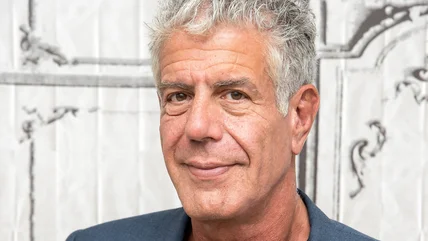 Địa điểm du lịch yêu thích của Anthony Bourdain là một thành phố biểu tượng