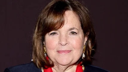 Con chim sẻ Ina Garten luôn ra lệnh xem có một thanh gỗ đáng giá không