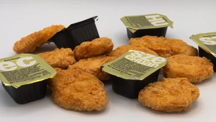 Làm thế nào McDonald's Disling Szechuan Sauce Bece A Pop nền văn hóa Pheenmenon