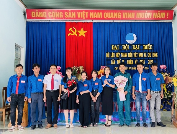 Đại hội Hội Liên hiệp Thanh niên Việt Nam xã Chư Răng thành công tốt đẹp