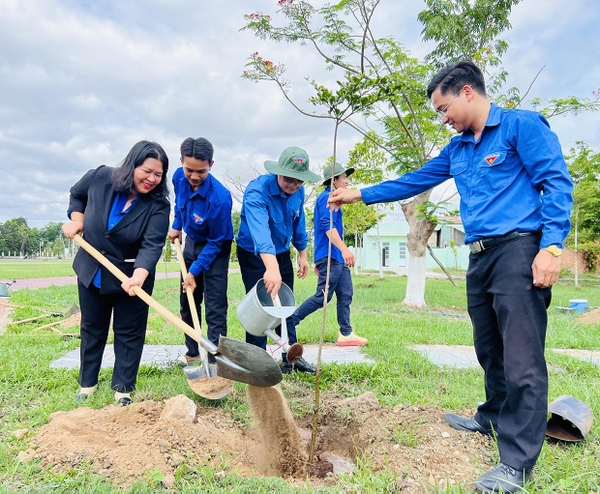 Chiến dịch Thanh niên tình nguyện hè 2024: Hướng về cộng đồng