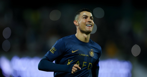 Cristiano Ronaldo thăng hoa với hat-trick thứ hai liên tiếp