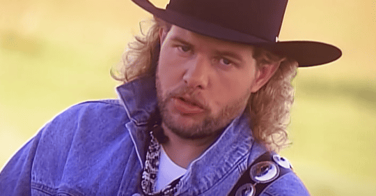 Toby Keith, Ca sĩ nhạc đồng quê mang tính biểu tượng, qua đời ở tuổi 62