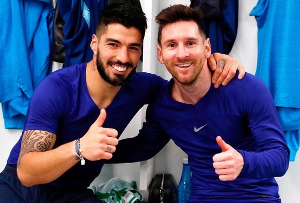 Suarez báo tin vui tới Lionel Messi