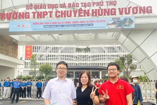 Thí sinh Phú Thọ 'tranh vé' vào lớp 10 THPT Chuyên Hùng Vương