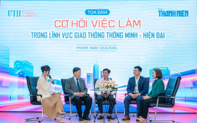 Sinh viên TP.HCM háo hức với ngày hội hơn 3.000 việc làm