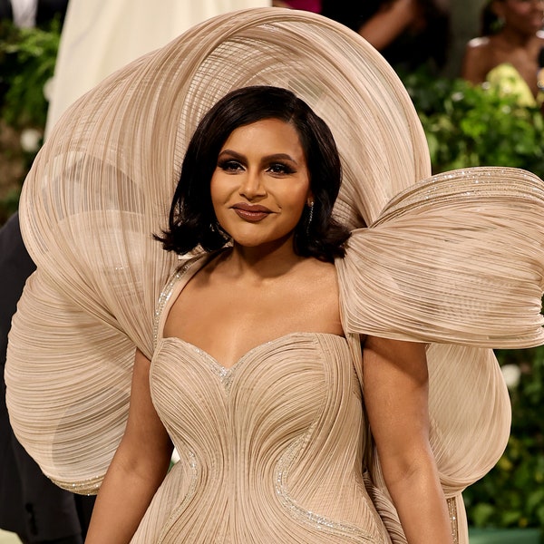 Mindy Kaling tiết lộ bí mật sinh đứa con thứ ba