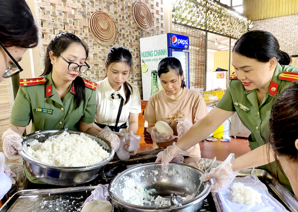 Cảnh giác trước những thông tin sai sự thật về tình hình bão lũ