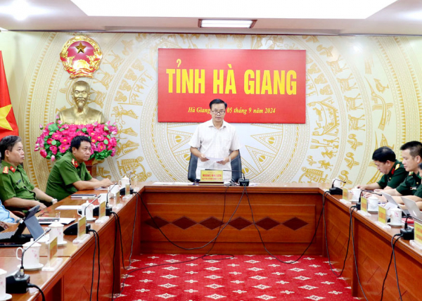 Họp trực tuyến triển khai công tác ứng phó với cơn bão số 3