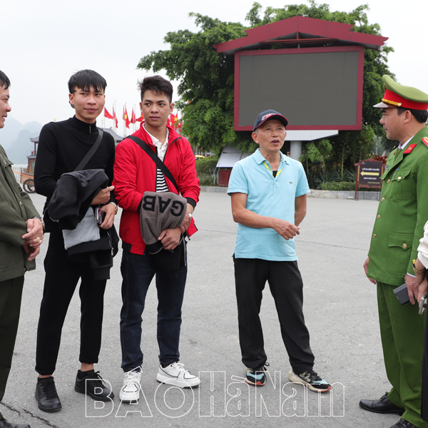 Công an tỉnh Hà Nam cảnh báo thủ đoạn trộm cắp, cướp giật, móc túi mùa lễ hội