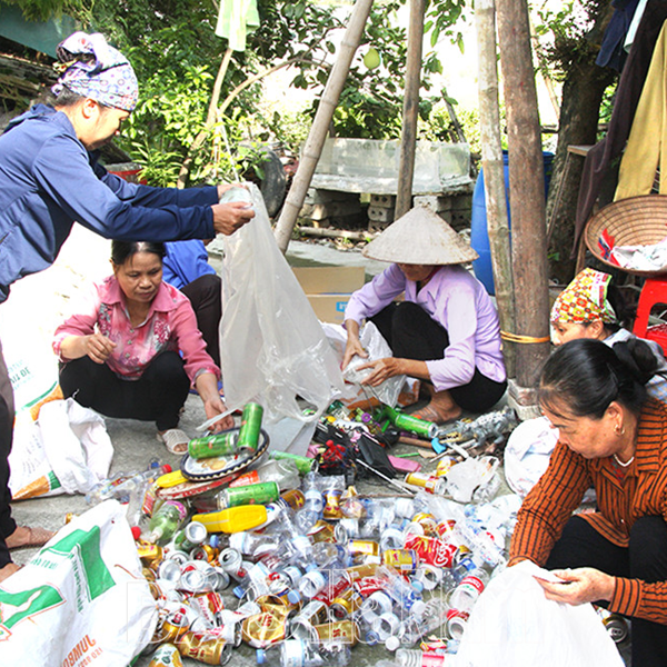 Hội LHPN với phong trào “Chống rác thải nhựa”