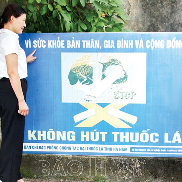 Hội Phụ nữ Kim Bảng tích cực tuyên truyền phòng, chống tác hại của thuốc lá