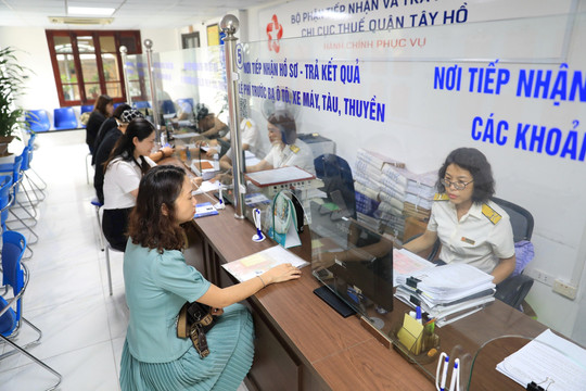 Thu ngân sách 6 tháng đạt 60% dự toán