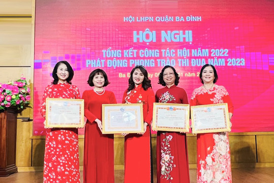 Cán bộ phụ nữ “dân vận khéo”