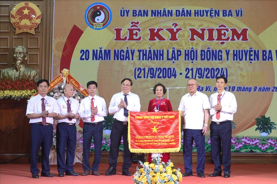 Kỷ niệm 20 năm thành lập Hội Đông y huyện Ba Vì