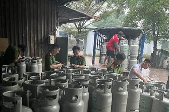 Đồng Nai: Triệt phá tụ điểm sản xuất, sang chiết gas giả