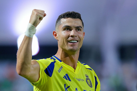 Ronaldo giúp Al Nassr tìm lại chiến thắng