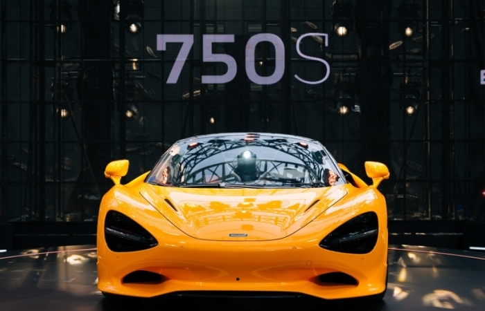 Giá từ 20 tỷ đồng, siêu phẩm McLaren 750S ra mắt tại Việt Nam