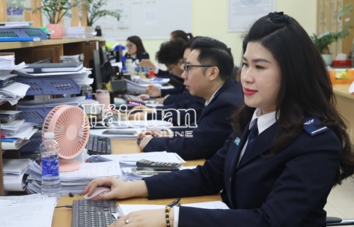 Hải quan Hải Phòng: Làm thủ tục 228 tờ khai dịp Tết Giáp Thìn