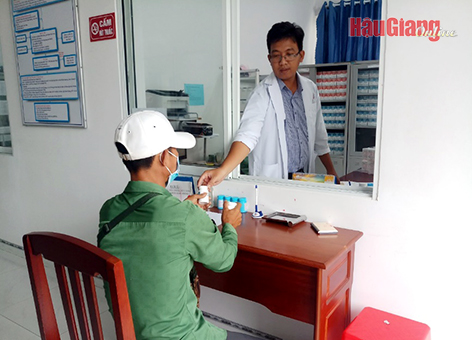 Đồng hành cùng bệnh nhân HIV/AIDS