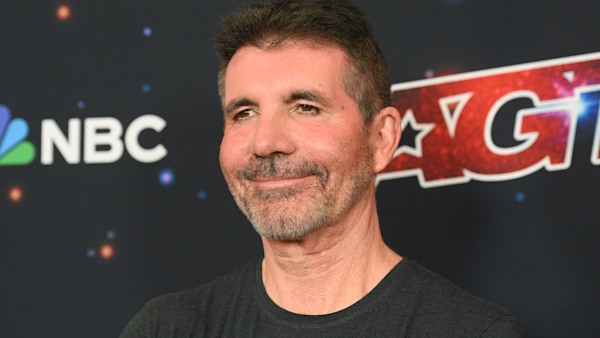 Simon Cowell chào đón thành viên mới trong gia đình và tên của họ thật đáng yêu