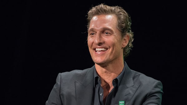 Matthew McConaughey tiết lộ những chấn thương đau đớn trong hình ảnh mới gây sửng sốt