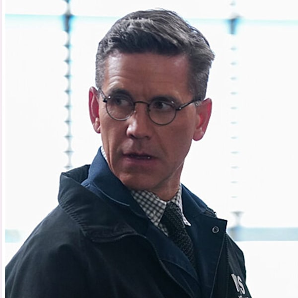 Brian Dietzen của NCIS ủng hộ Vanessa Lachey sau NCIS: