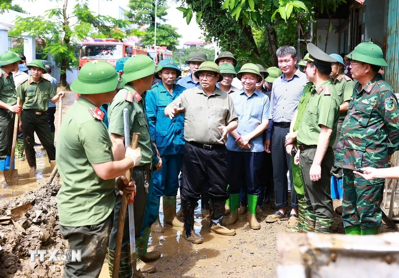 Ban hành Nghị quyết về khắc phục hậu quả bão số 3, đẩy mạnh khôi phục sản xuất kinh doanh