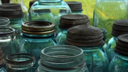 Đừng đánh mất Mason Jar Lids, hãy dùng những phương tiện đơn giản này để làm sạch chúng