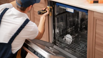 Easily Uninstall The Broken Dishwasher In Your Kitchen With These Helpful Tips