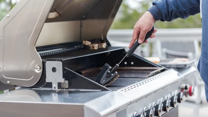 Easily Clean Your Grill With A Few Common Kitchen Ingredients