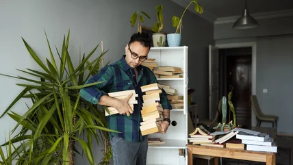 Create A Unique Hanging Bookshelf With TikTok's Easy DIY