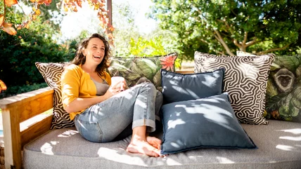 TikTok's Viral DIY Patio Couch Is A Stunning Addition To Any Outdoor Space