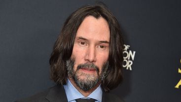 Keanu Reeves làm gãy đầu gối của mình trong một không-không-cũng-chết-chết-trong khi quay phim