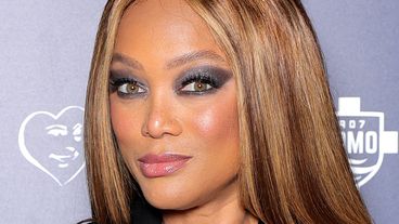 Tyra Banks có ý kiến về ly rượu đầu tiên