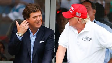 Tucker Carlson đưa ra quyết định thảm hại khi trở thành người đồng hành cùng Donald Trump