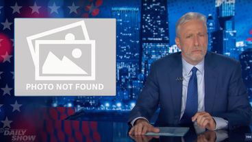 Jon Stewart Slams DNC Để từ chối giai đoạn quan trọng để chỉ trích chiến tranh Israel