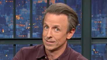 Seth Meyers cho thấy bao nhiêu phần của bộ lông cừu 'Liar' với sự so sánh đáng ngạc nhiên