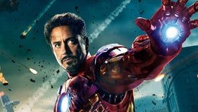 Robert Downey Jr. lại mở màn cho Tony Stark/Iron Man