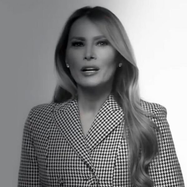 Những video bí ẩn và bí ẩn của Melania