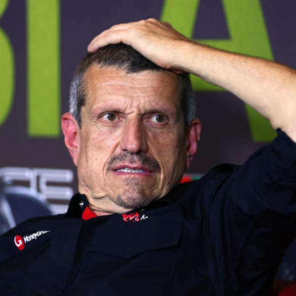 Sau khi kết thúc 8 mùa giải ở phía sau lưới, nhóm Haas F1 đã loại bỏ Guenther Steiner