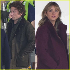 Jeremy Allen White & Abby Elliott Film 'The Bear' Season Three at Chicago Airport