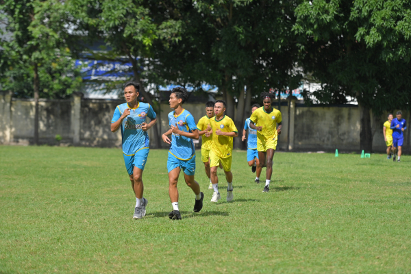 Khánh Hòa FC chuẩn bị mùa giải mới