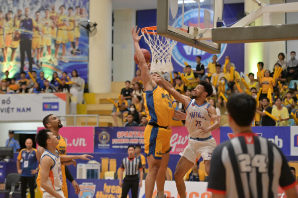 VBA 2023: Nha Trang Dolphins advance to finals