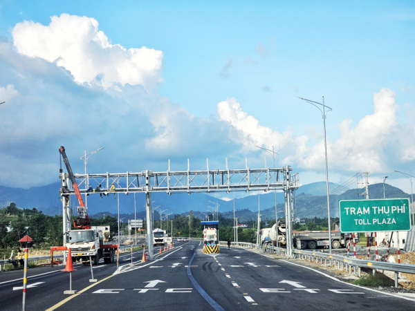 Nha Trang - Cam Lam Motorway: Toll collection applied from Dec.31