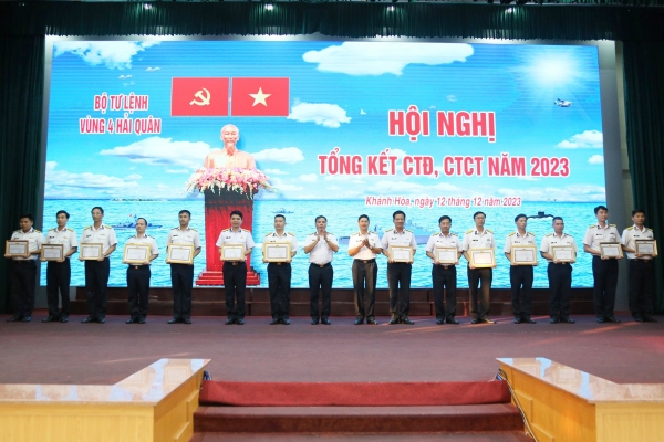 Vùng 4 Hải quân tổng kết công tác đảng, công tác chính trị năm 2023